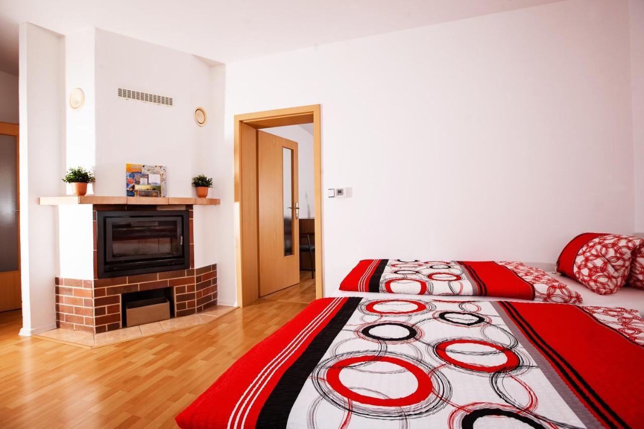 Apartman Dominhaus Cheb Εξωτερικό φωτογραφία